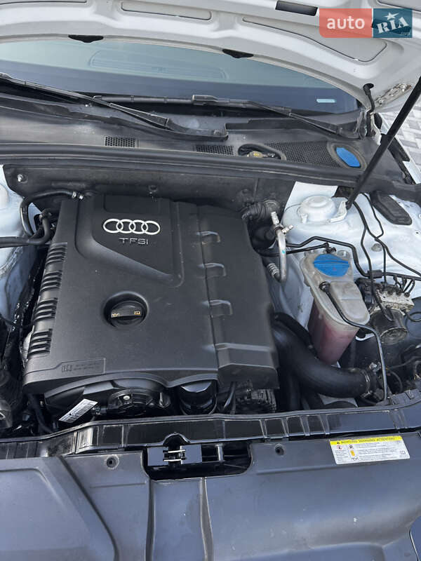 Седан Audi A4 2014 в Білій Церкві