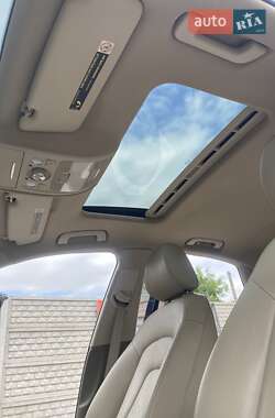 Седан Audi A4 2012 в 