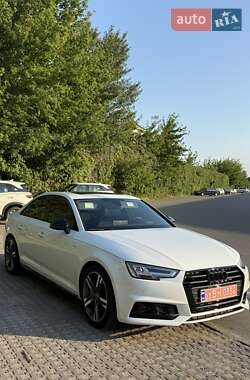 Седан Audi A4 2017 в 