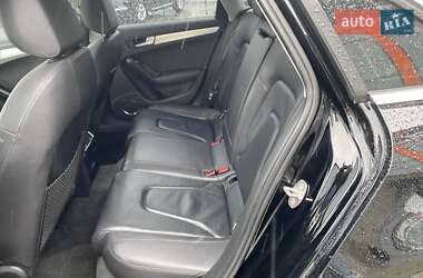 Седан Audi A4 2015 в 