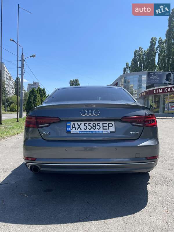 Седан Audi A4 2017 в Харкові