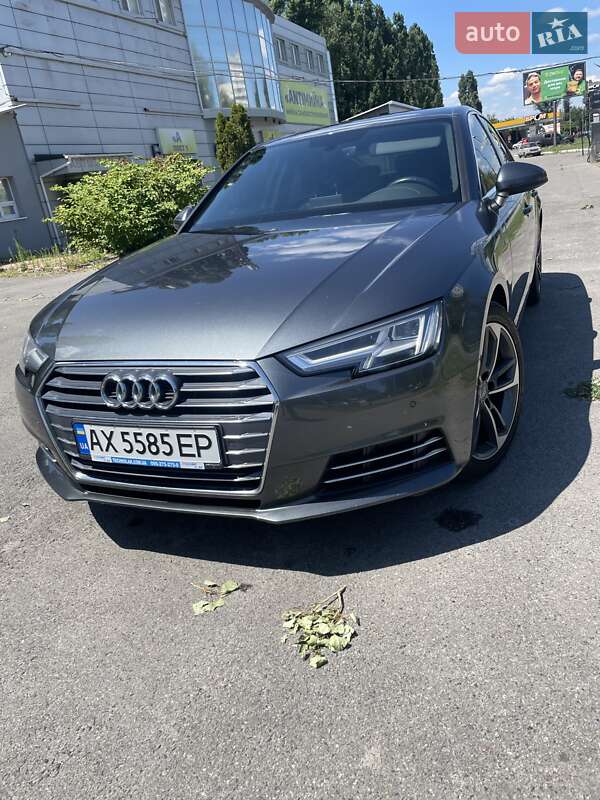 Седан Audi A4 2017 в 