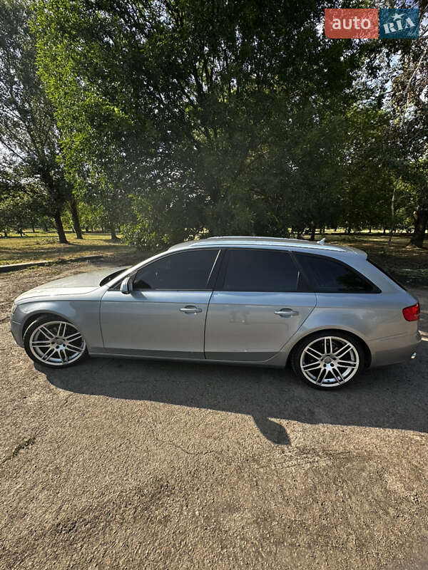 Універсал Audi A4 2009 в Павлограді