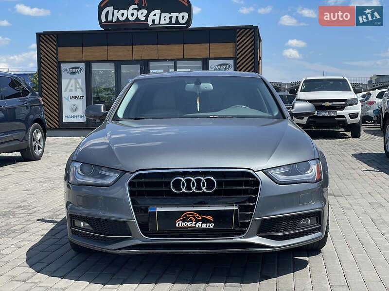 Седан Audi A4 2013 в Львове