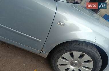 Универсал Audi A4 2003 в 