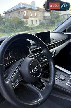 Седан Audi A4 2017 в 