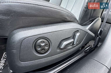 Седан Audi A4 2022 в 