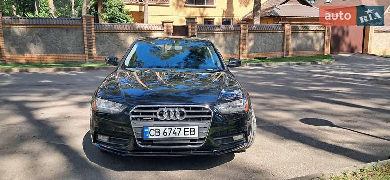 Седан Audi A4 2013 в Чернигове