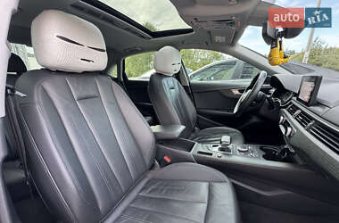 Седан Audi A4 2019 в 