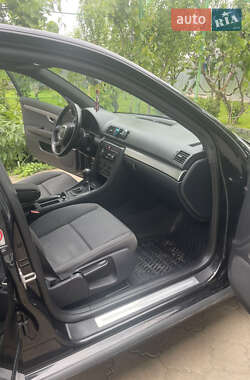 Седан Audi A4 2006 в 