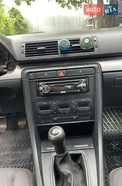 Седан Audi A4 2006 в 