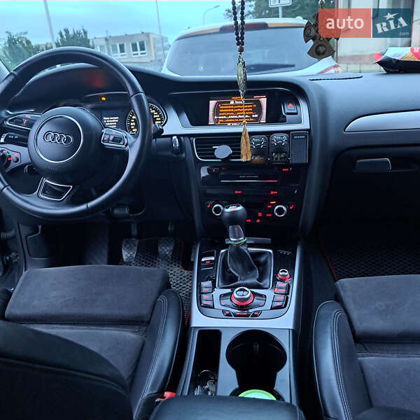 Универсал Audi A4 2012 в Ужгороде