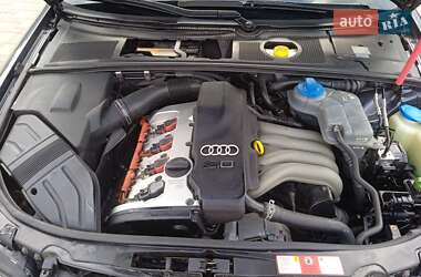 Седан Audi A4 2001 в 
