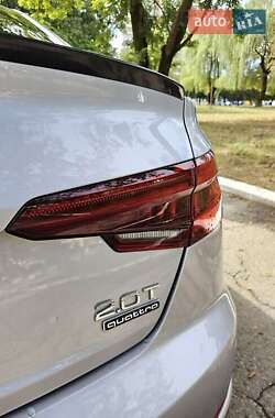 Седан Audi A4 2017 в 