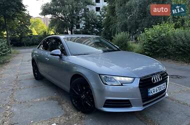 Седан Audi A4 2016 в 