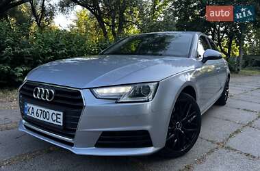 Седан Audi A4 2016 в 