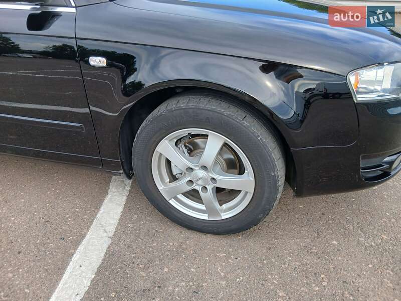 Универсал Audi A4 2004 в Ровно