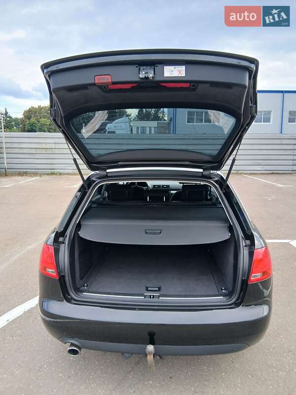 Универсал Audi A4 2004 в Ровно