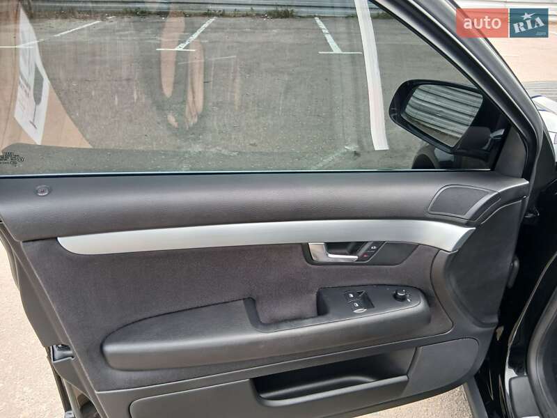 Универсал Audi A4 2004 в Ровно
