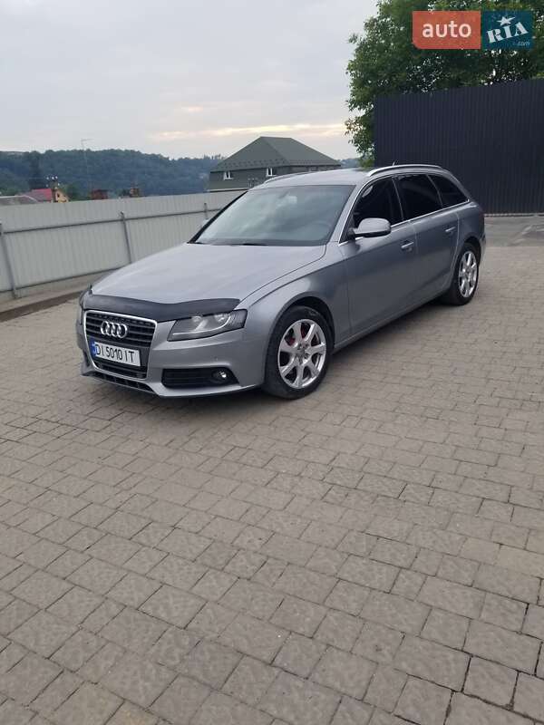Audi A4 2011