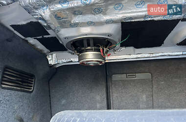 Седан Audi A4 2001 в 
