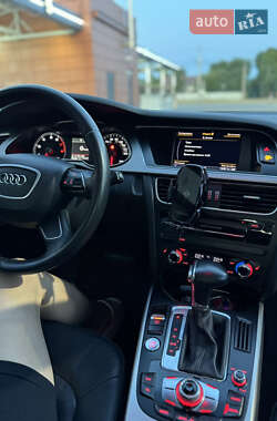Седан Audi A4 2014 в 