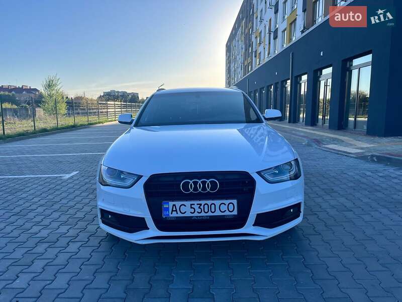 Універсал Audi A4 2014 в Луцьку