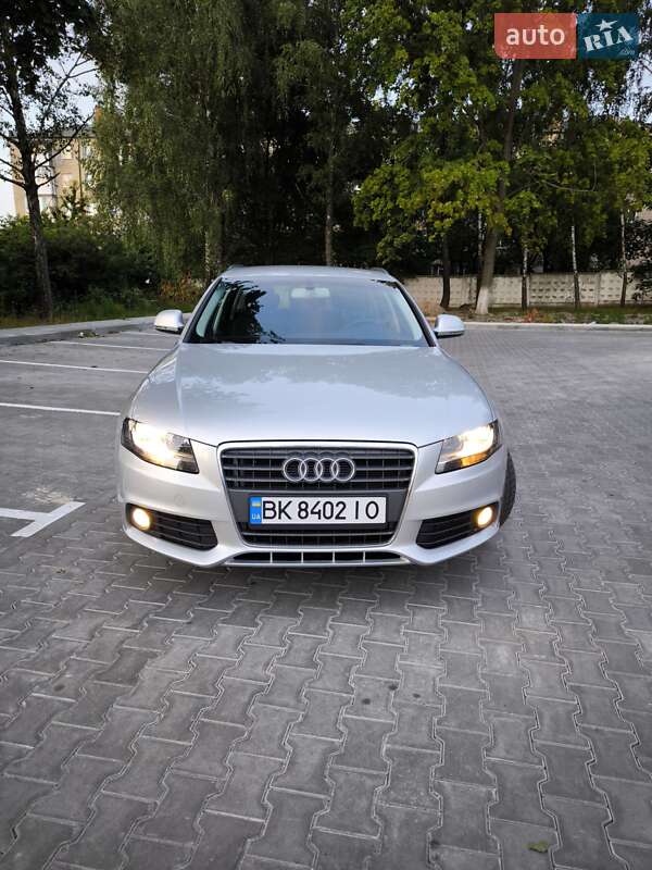 Універсал Audi A4 2008 в Рівному