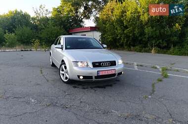 Седан Audi A4 2004 в Корсуне-Шевченковском