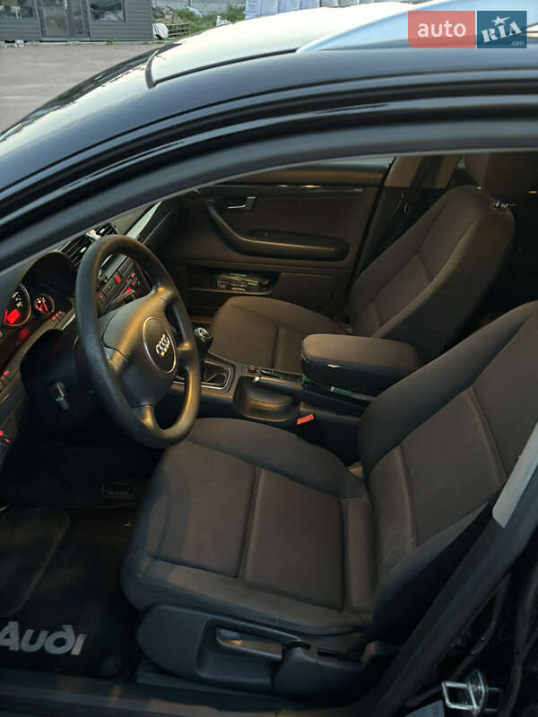 Універсал Audi A4 2004 в Житомирі