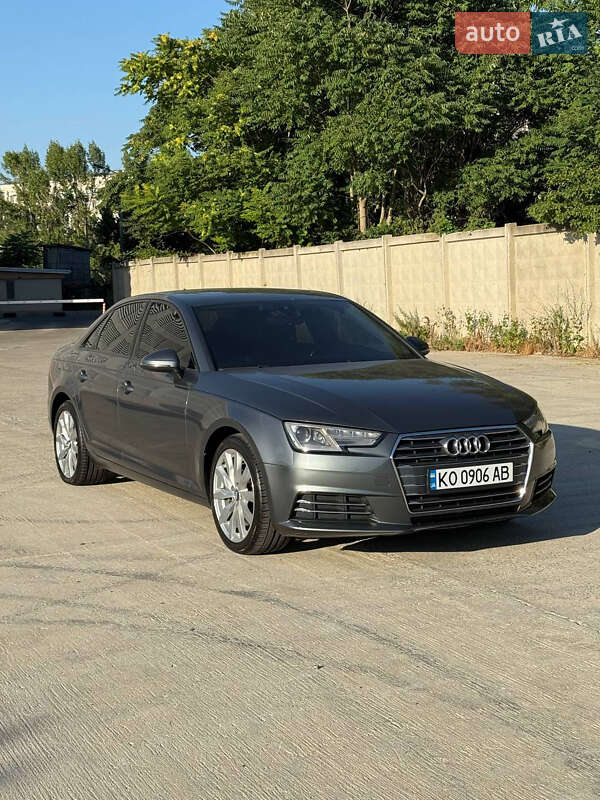 Audi A4 2016