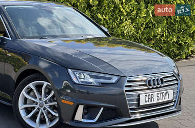 Седан Audi A4 2019 в 