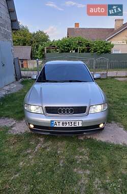Седан Audi A4 2000 в Ивано-Франковске