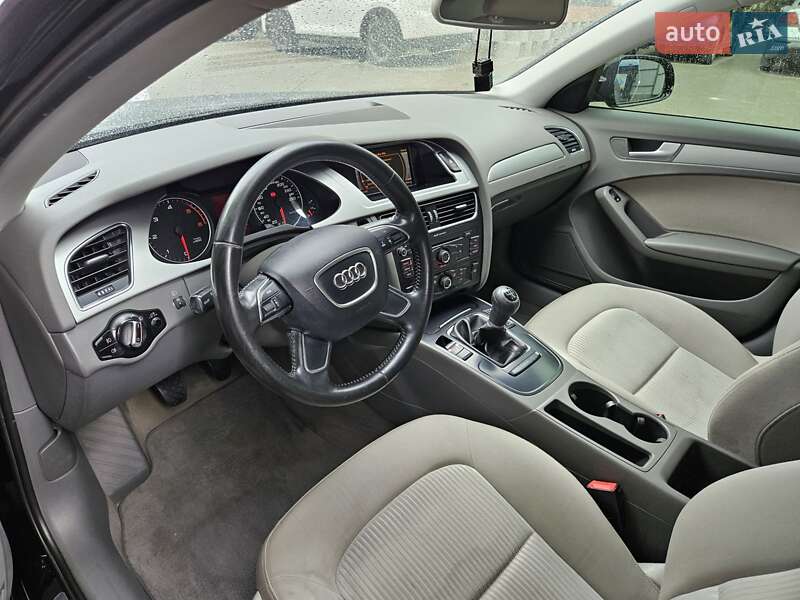 Универсал Audi A4 2010 в Львове