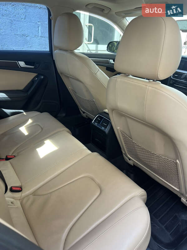 Седан Audi A4 2013 в Львове фото 14 Седан Audi A4 2013 в Львове
