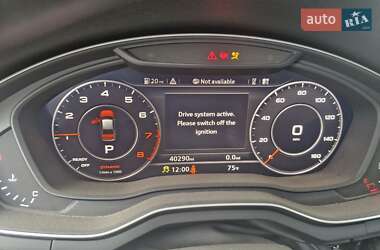 Седан Audi A4 2019 в 