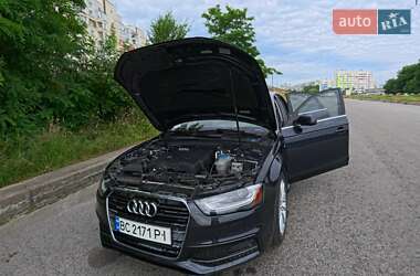 Седан Audi A4 2013 в 