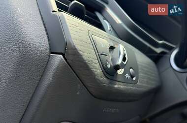 Седан Audi A4 2017 в 
