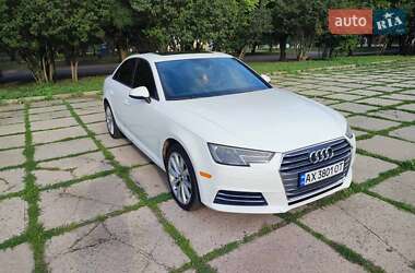 Седан Audi A4 2017 в 