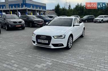 Седан Audi A4 2014 в Києві