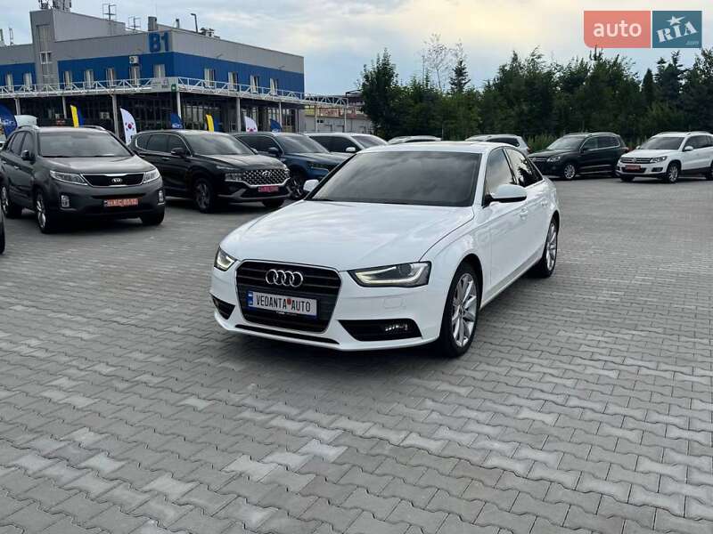 Audi A4 2014