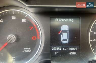 Седан Audi A4 2014 в 