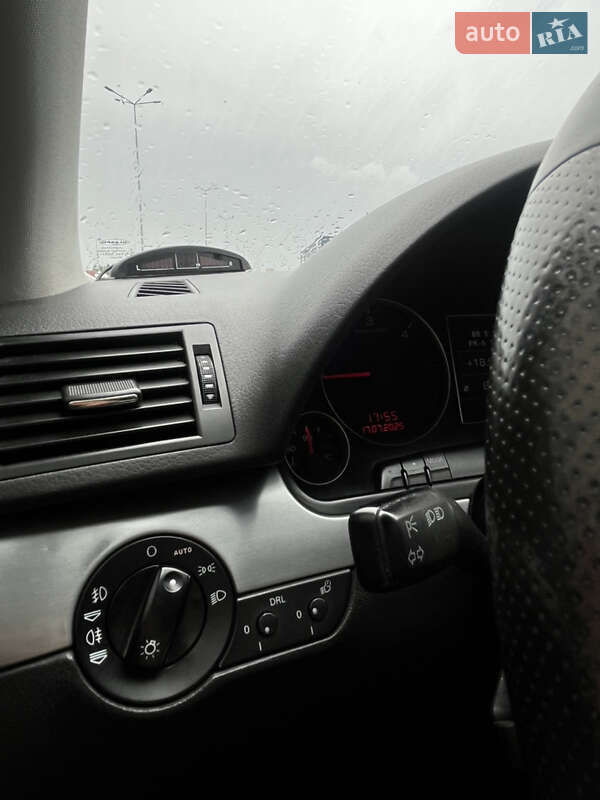 Седан Audi A4 2005 в Львові