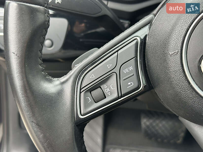 Седан Audi A4 2018 в Харкові