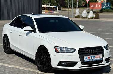 Седан Audi A4 2012 в 