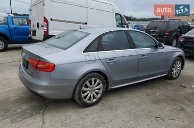 Седан Audi A4 2015 в 