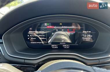 Седан Audi A4 2023 в 