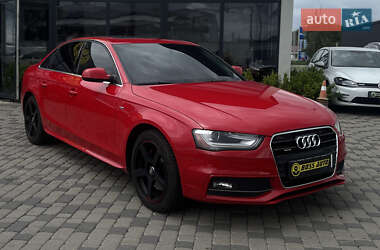 Седан Audi A4 2013 в Мукачево