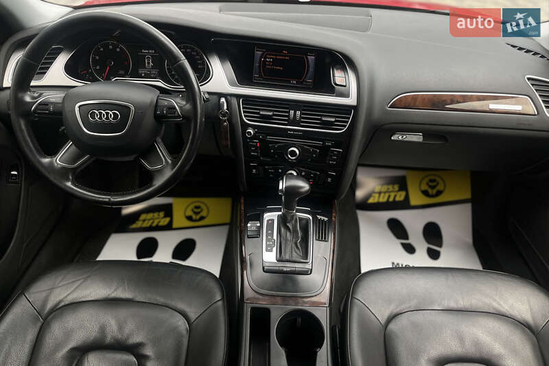 Седан Audi A4 2013 в Мукачевому