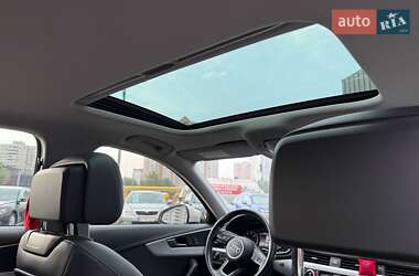 Седан Audi A4 2017 в 